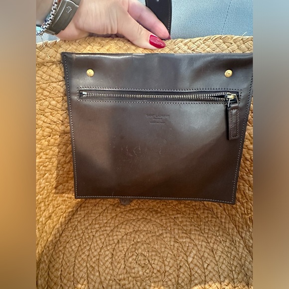 Saint Laurent Panier Medium Raffia Tote Bag with Leather Trim & Buckle - Picture 2 of 7